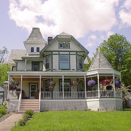 Antique Rose Inn Windham Extérieur photo