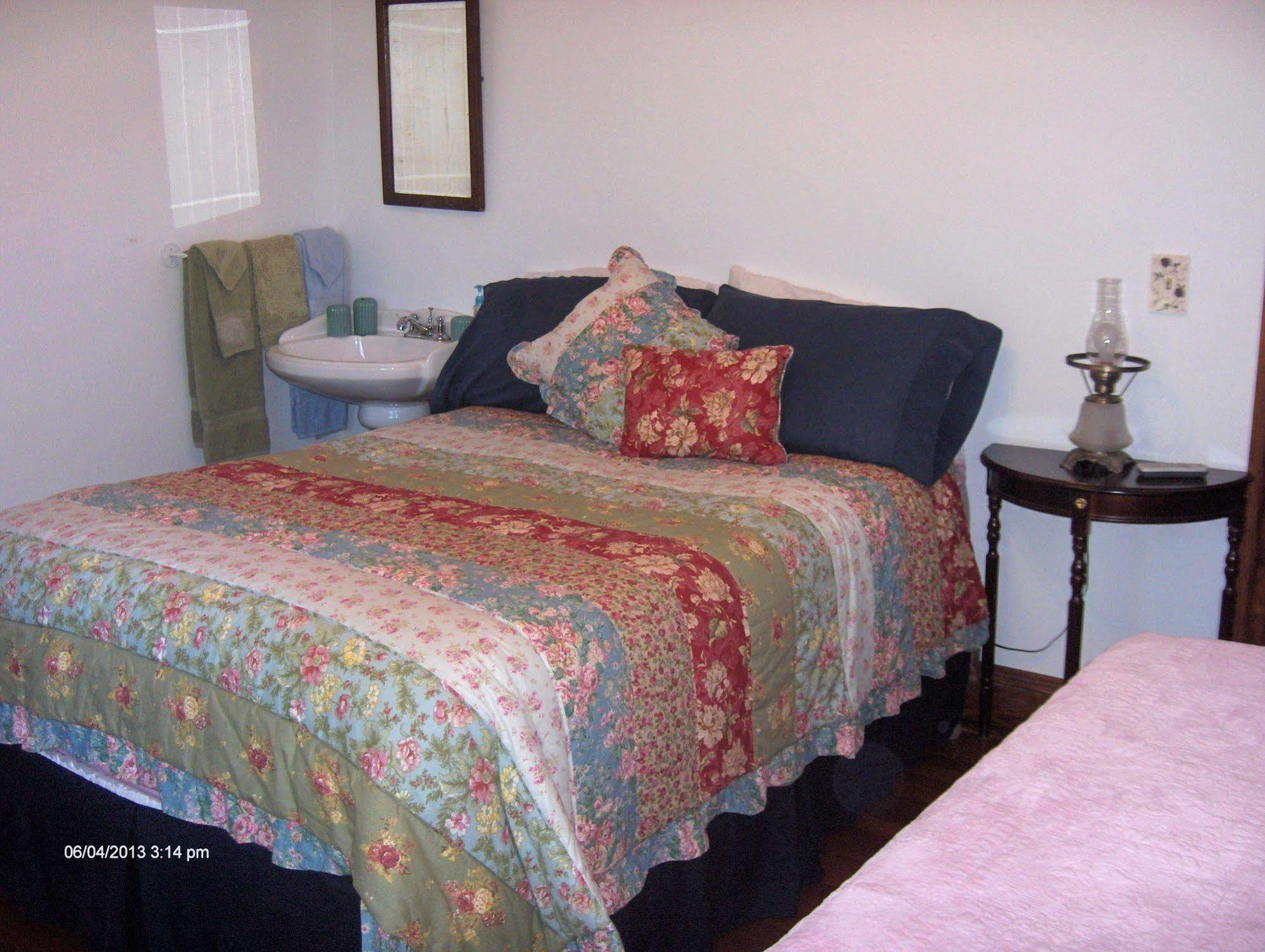 Antique Rose Inn Windham Extérieur photo